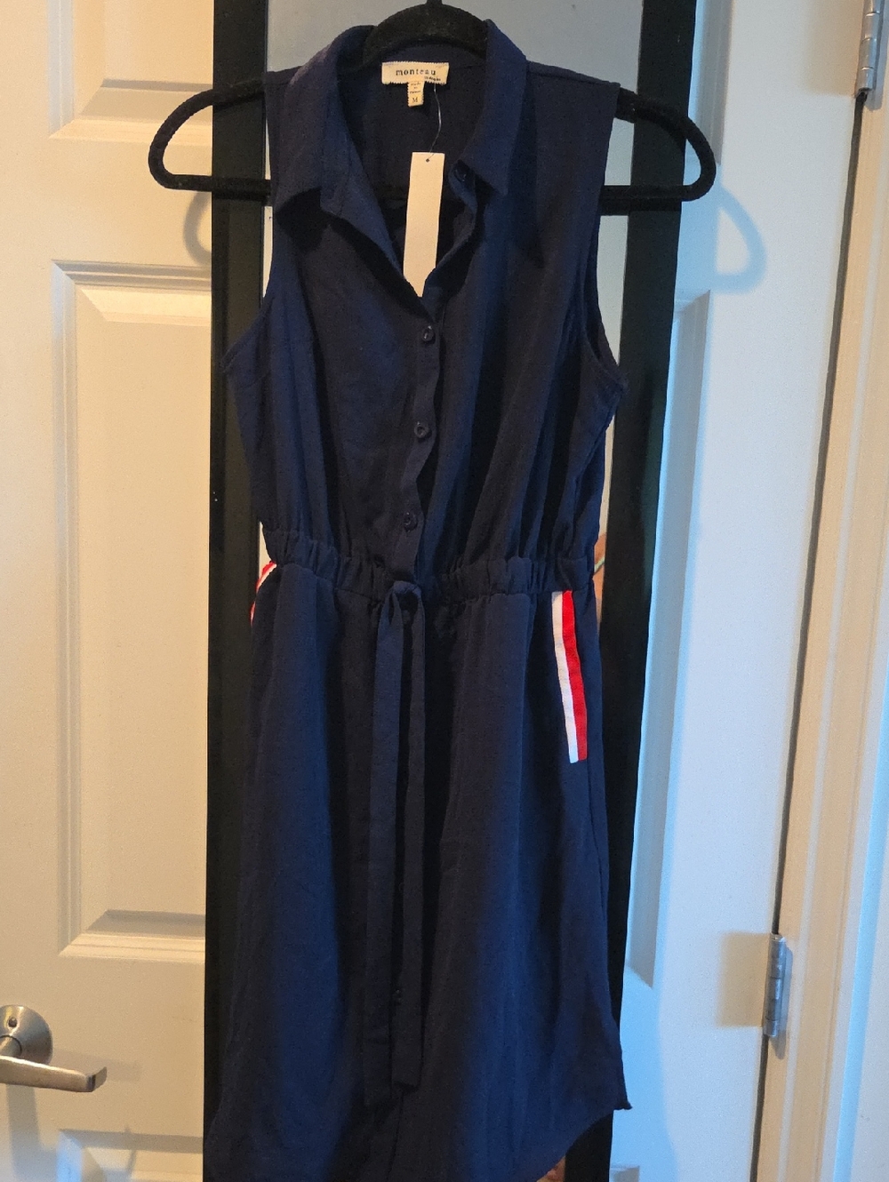 Sold Monteau Navy Textured Top with Ribbed Label